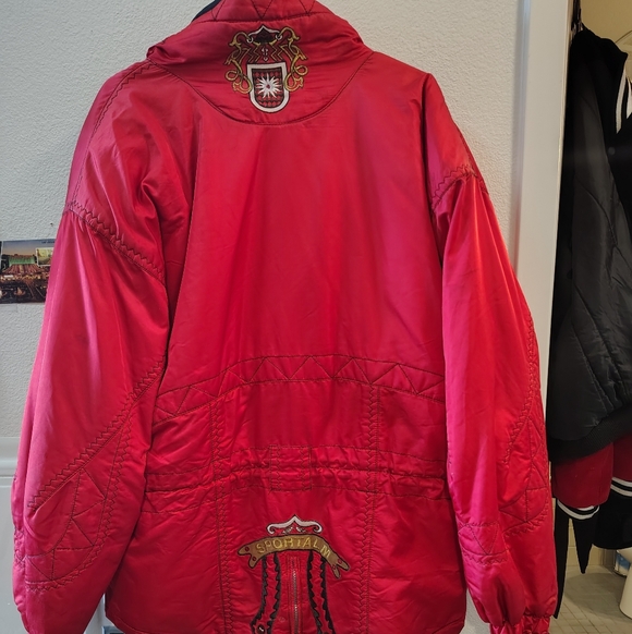 Vintage Sportalm Austria  RED Women's Embroidered Hooded Jacket - Picture 2 of 4